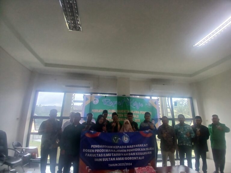 Meningkatkan Kapasitas Akademik, Dosen MPI Pascasarjana IAIN Sultan Amai Gorontalo Berkolaborasi dengan Persatuan Guru Nahdlatul Ulama Gorontalo Gelar Pelatihan Penulisan Karya Ilmiah